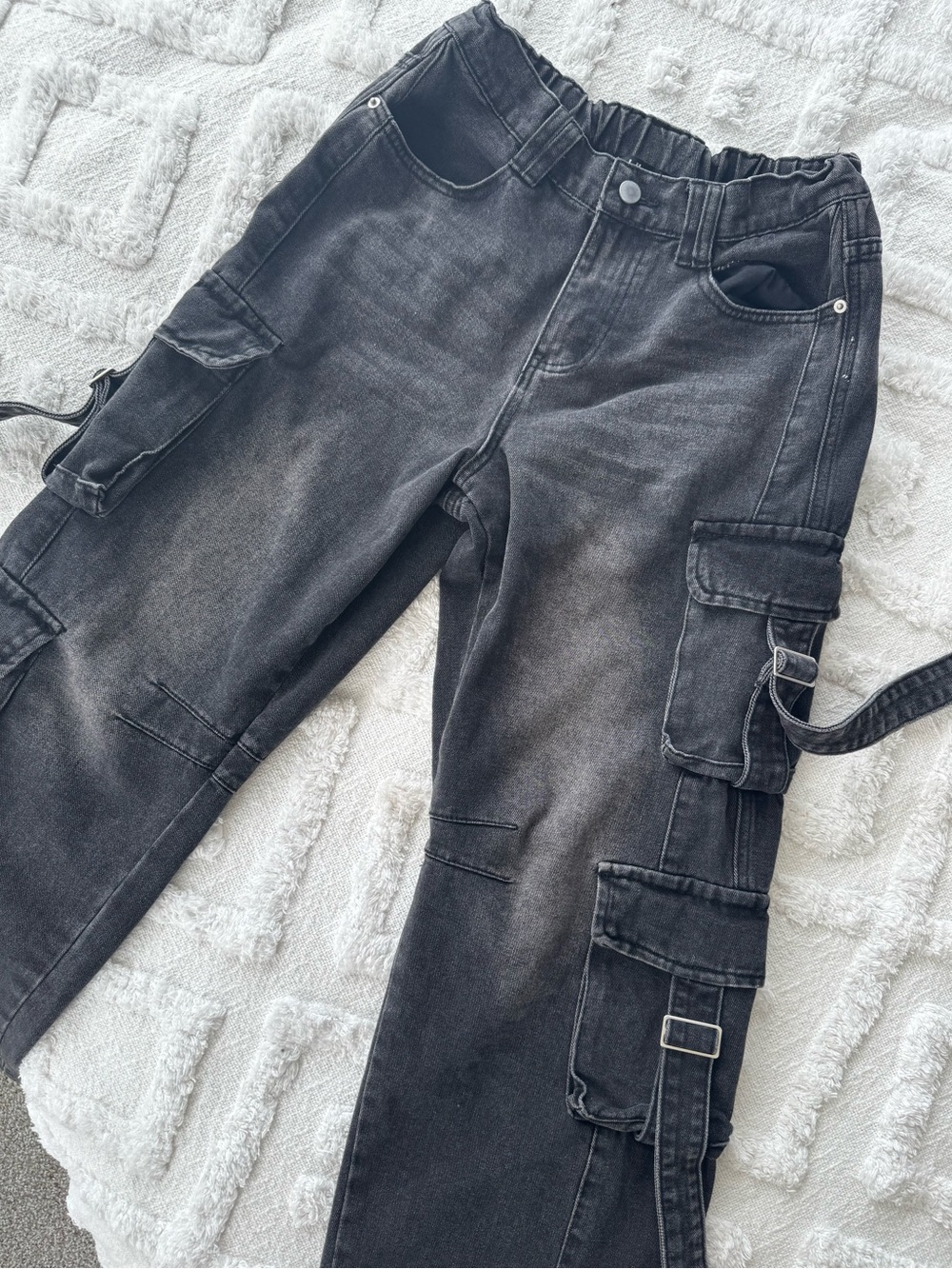 Charlotte Russe Black Denim Washed Cargo Pants | Size 3 ✨